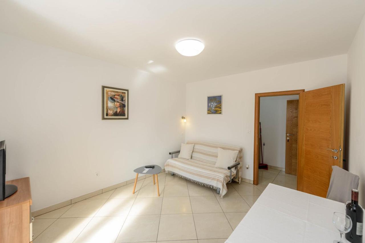 Apartments Milar Rovinj Exteriör bild